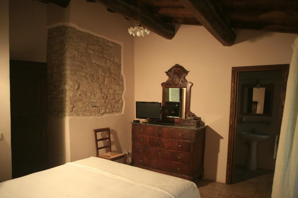 Agriturismo Il Fienile Di Ca Battista Cagli Eksteriør bilde