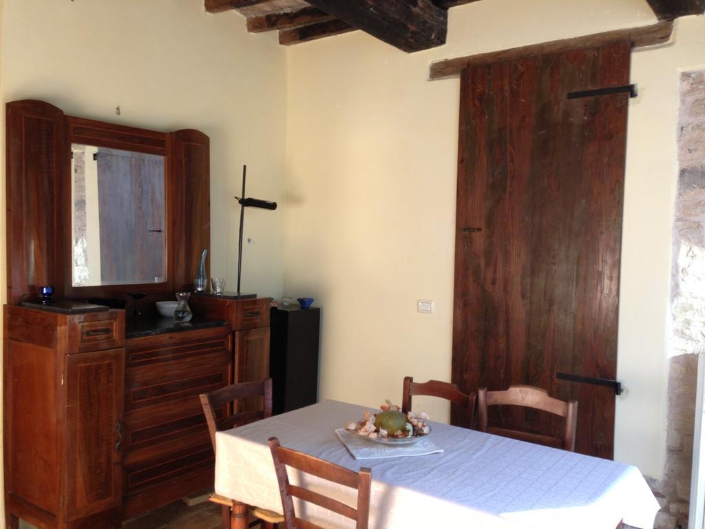 Agriturismo Il Fienile Di Ca Battista Cagli Eksteriør bilde