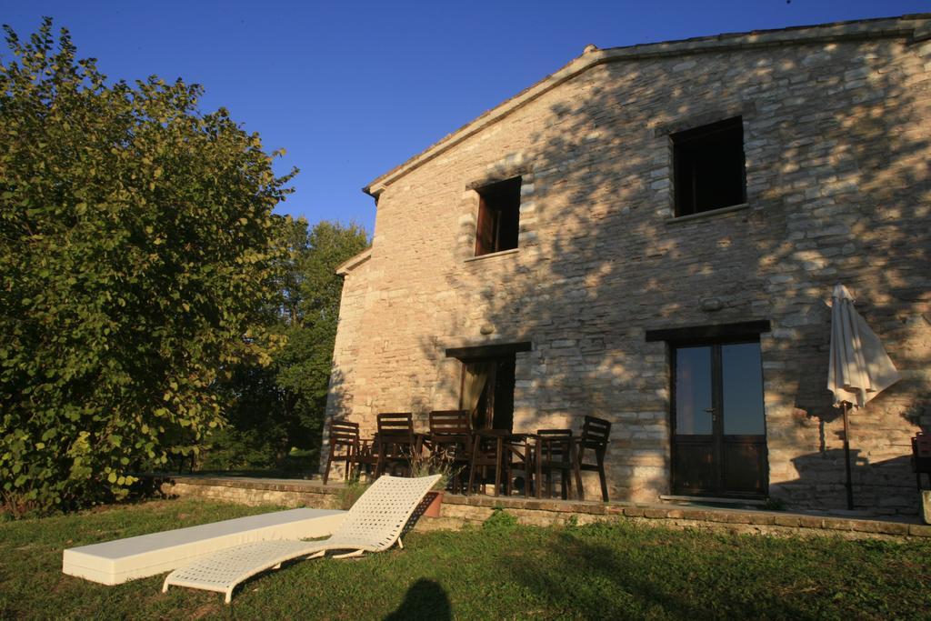 Agriturismo Il Fienile Di Ca Battista Cagli Eksteriør bilde