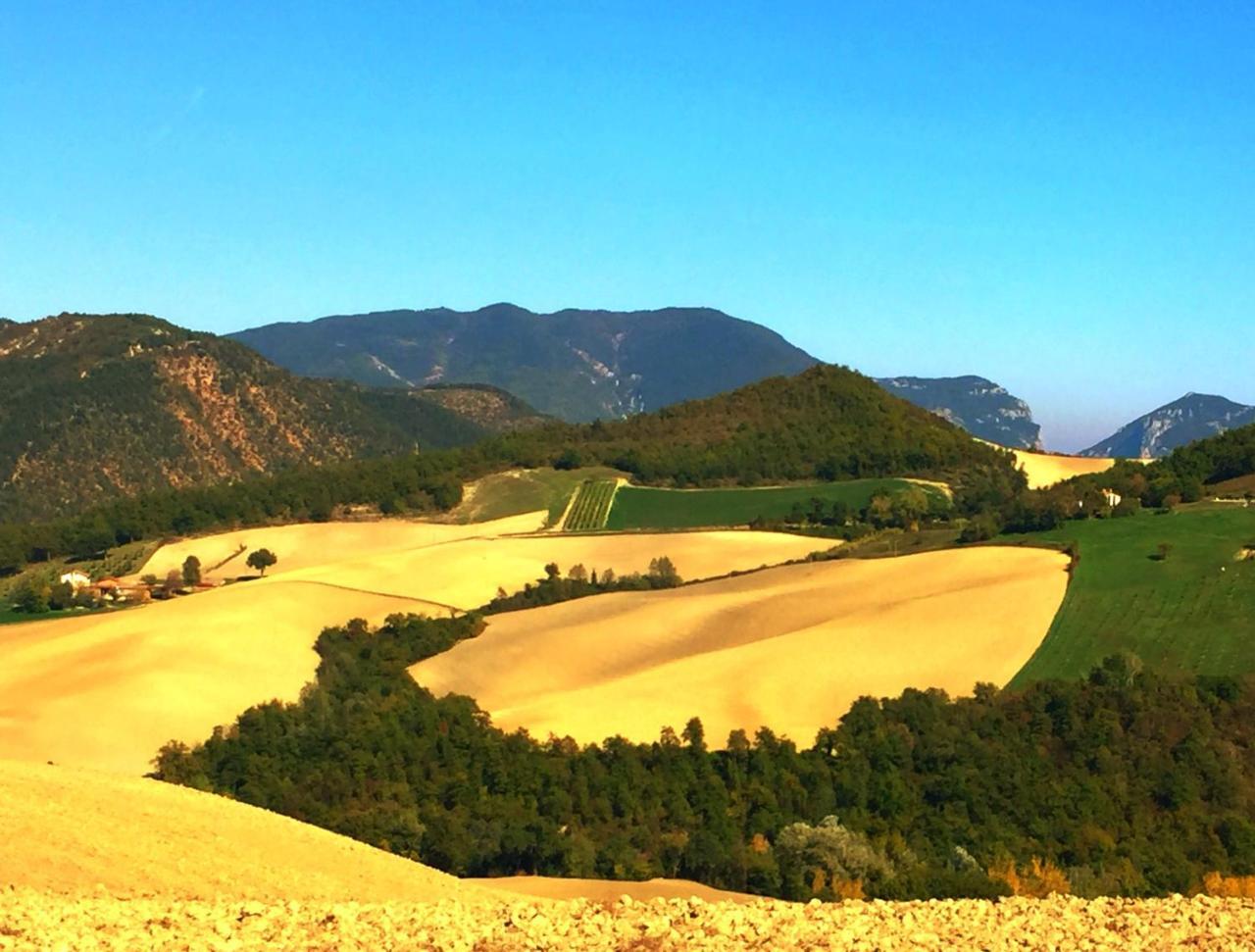 Agriturismo Il Fienile Di Ca Battista Cagli Eksteriør bilde