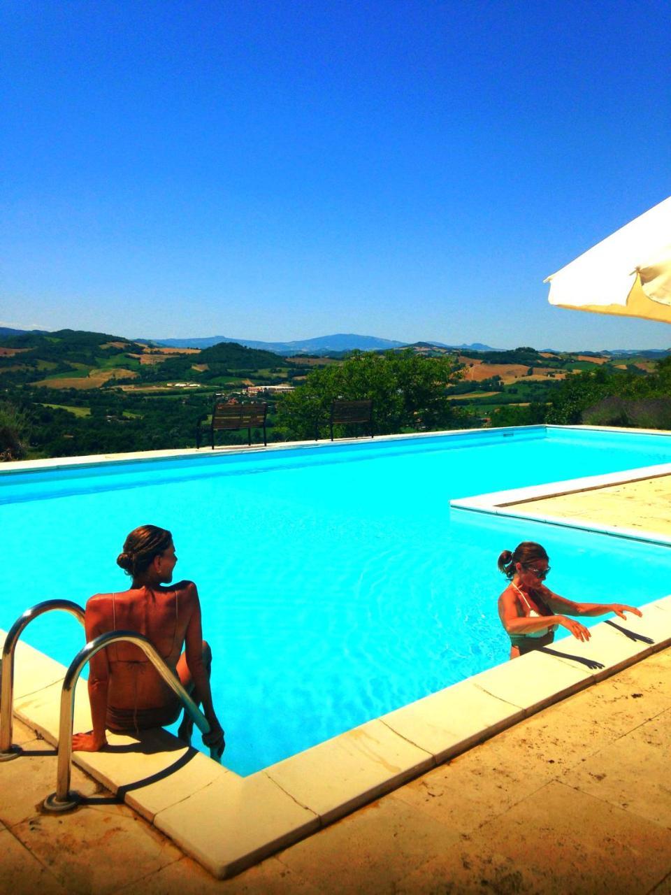 Agriturismo Il Fienile Di Ca Battista Cagli Eksteriør bilde